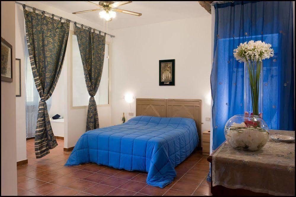 Agriturismo Il Casale Delle Ginestre Fiumicino Eksteriør billede